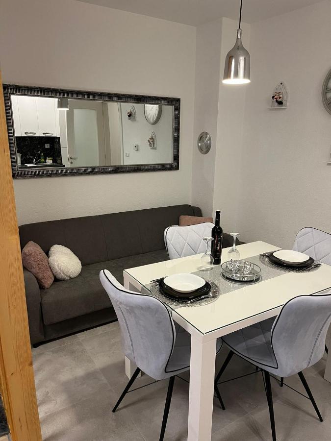 Studio Apartman Implex Apartman Ðakovo Kültér fotó